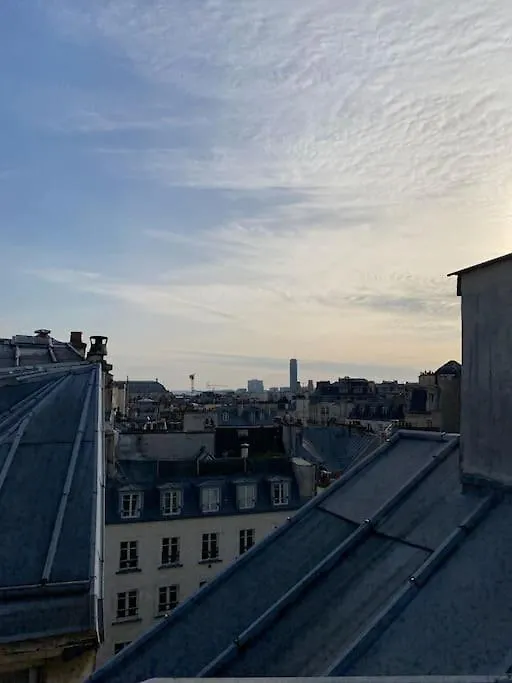Central Duplex With Panoramic Views Over Paris 0*,  France